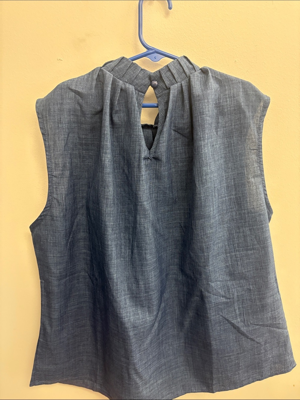 Chic Blue Linen-Blend Women's Shorts - Picture 4 of 6